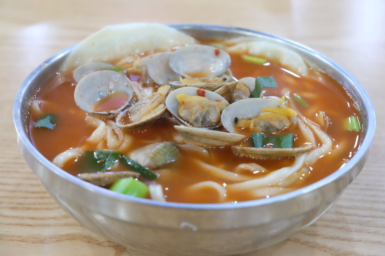 Fujifilm X-T10 sample photo. Noodles, spicy alkaline noodles photography
