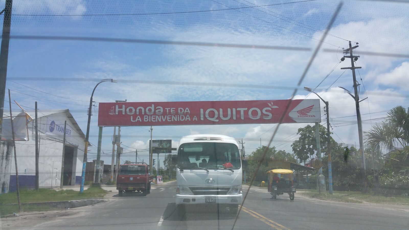 Samsung Galaxy Note4 sample photo. Street, site, iquitos photography