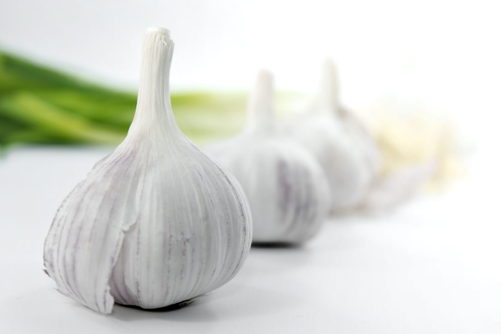 Nikon D5500 sample photo. Aromatic, close-up, culinary, garlic photography