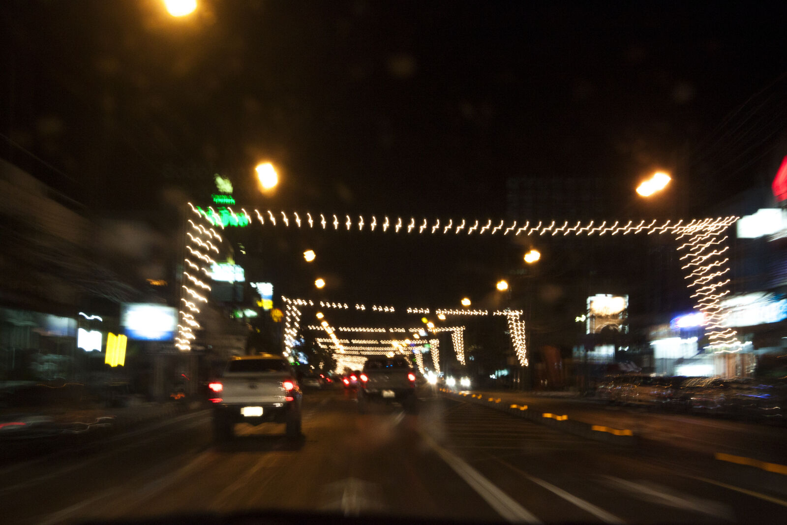 Canon EOS 500D (EOS Rebel T1i / EOS Kiss X3) sample photo. Night, night, time, nightlife photography