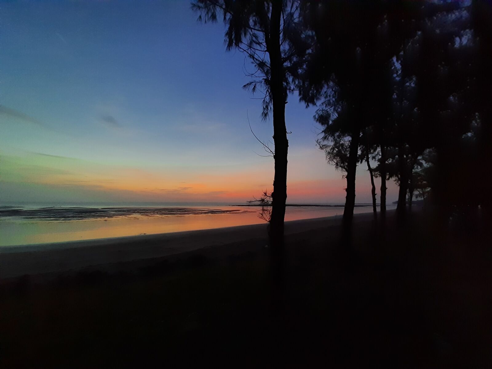 Samsung SM-M215F sample photo. Summer, evening, beach photography