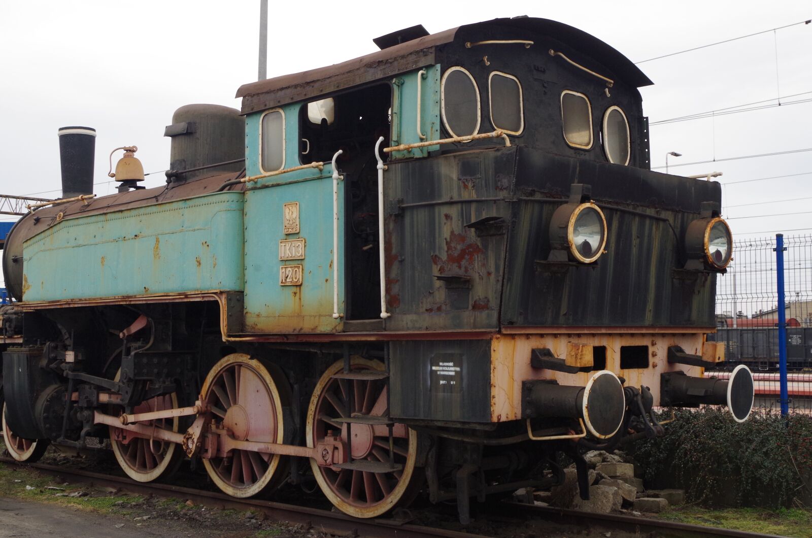 Pentax K-50 sample photo. Steam locomotive, train track photography