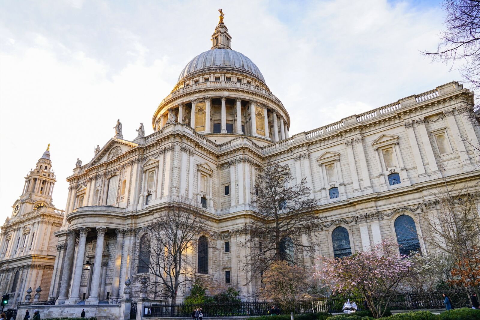 Sony a7 II sample photo. St paul's cathedral, london photography