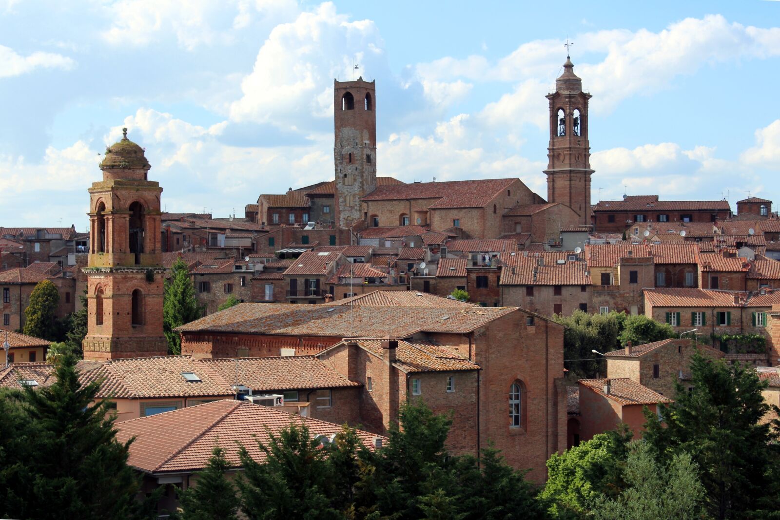 Canon EOS 1200D (EOS Rebel T5 / EOS Kiss X70 / EOS Hi) sample photo. Umbria, city, the photography