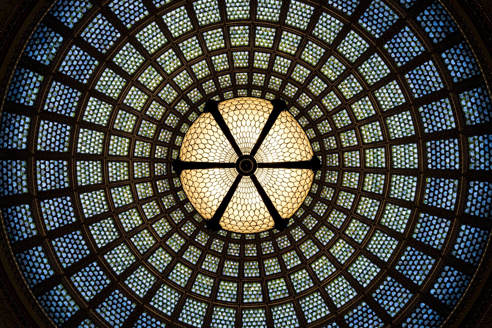 Sony SLT-A65 (SLT-A65V) + Sony DT 18-55mm F3.5-5.6 SAM sample photo. Stained glass, colorful, glass photography