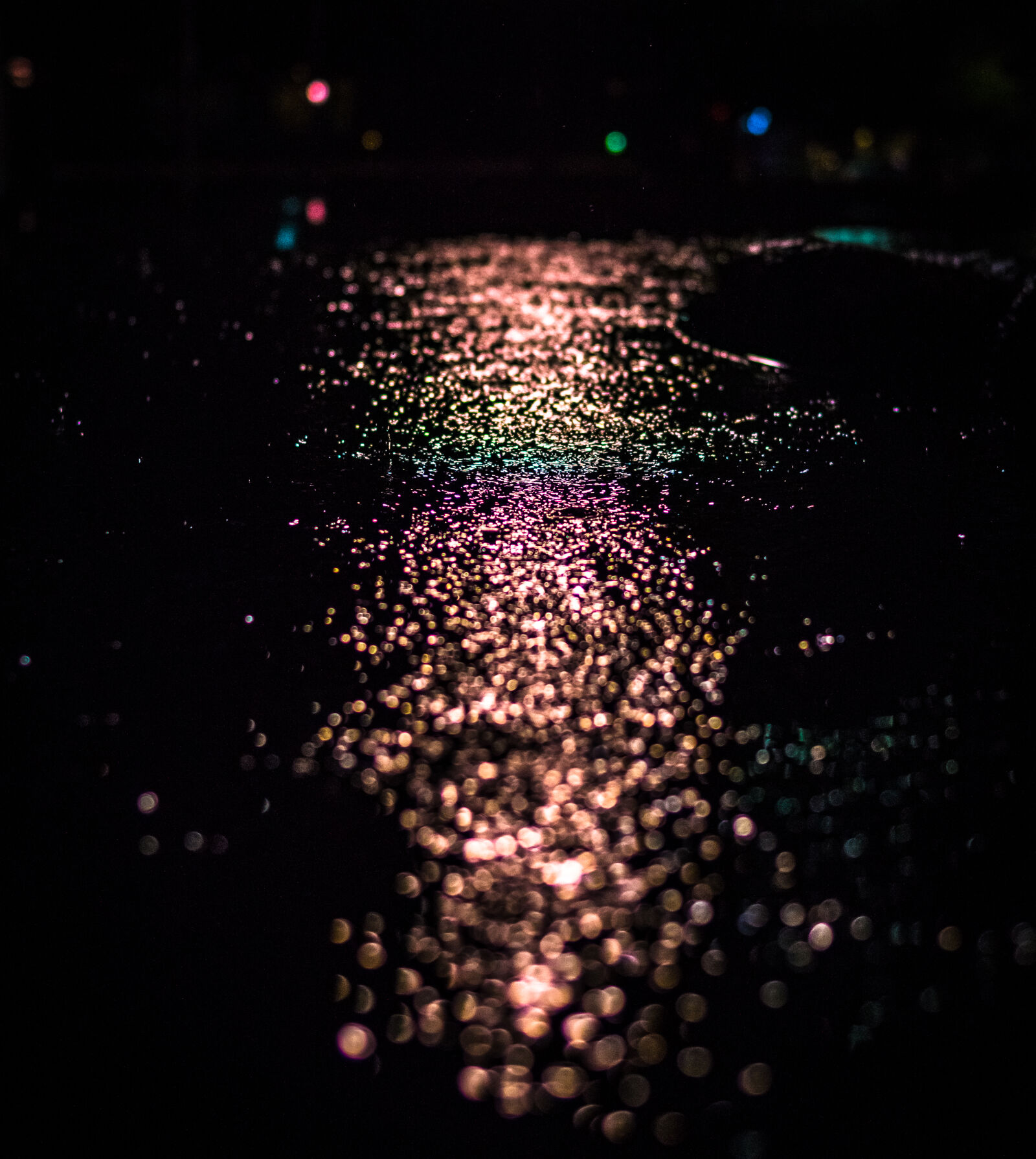30mm F1.4 DC DN | Contemporary 016 sample photo. Lights, night, water, dark photography