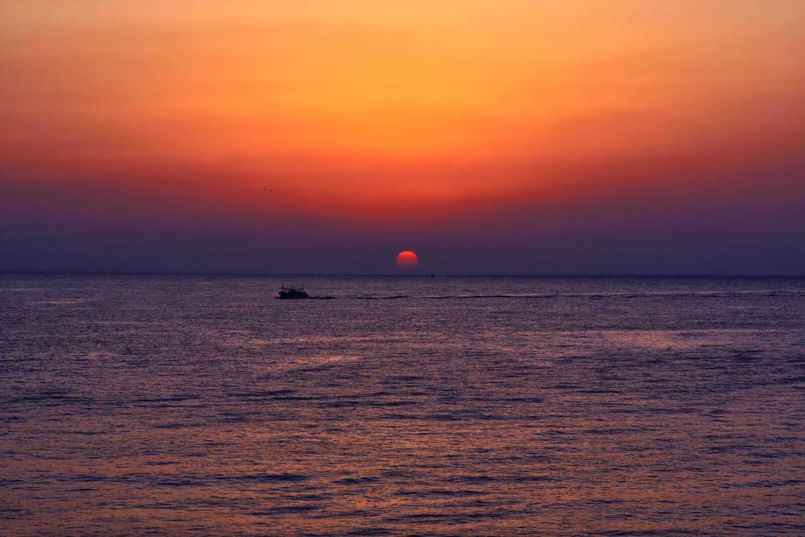Canon EOS 40D sample photo. 19, sunrise, sea photography
