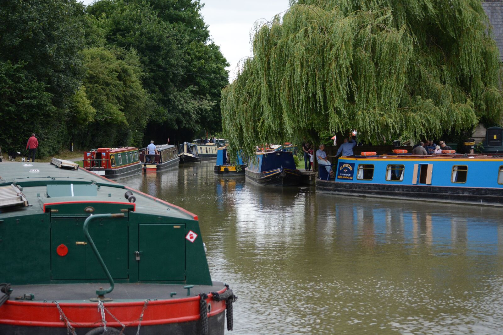 Nikon D7100 sample photo. Longboats, canal, lock photography