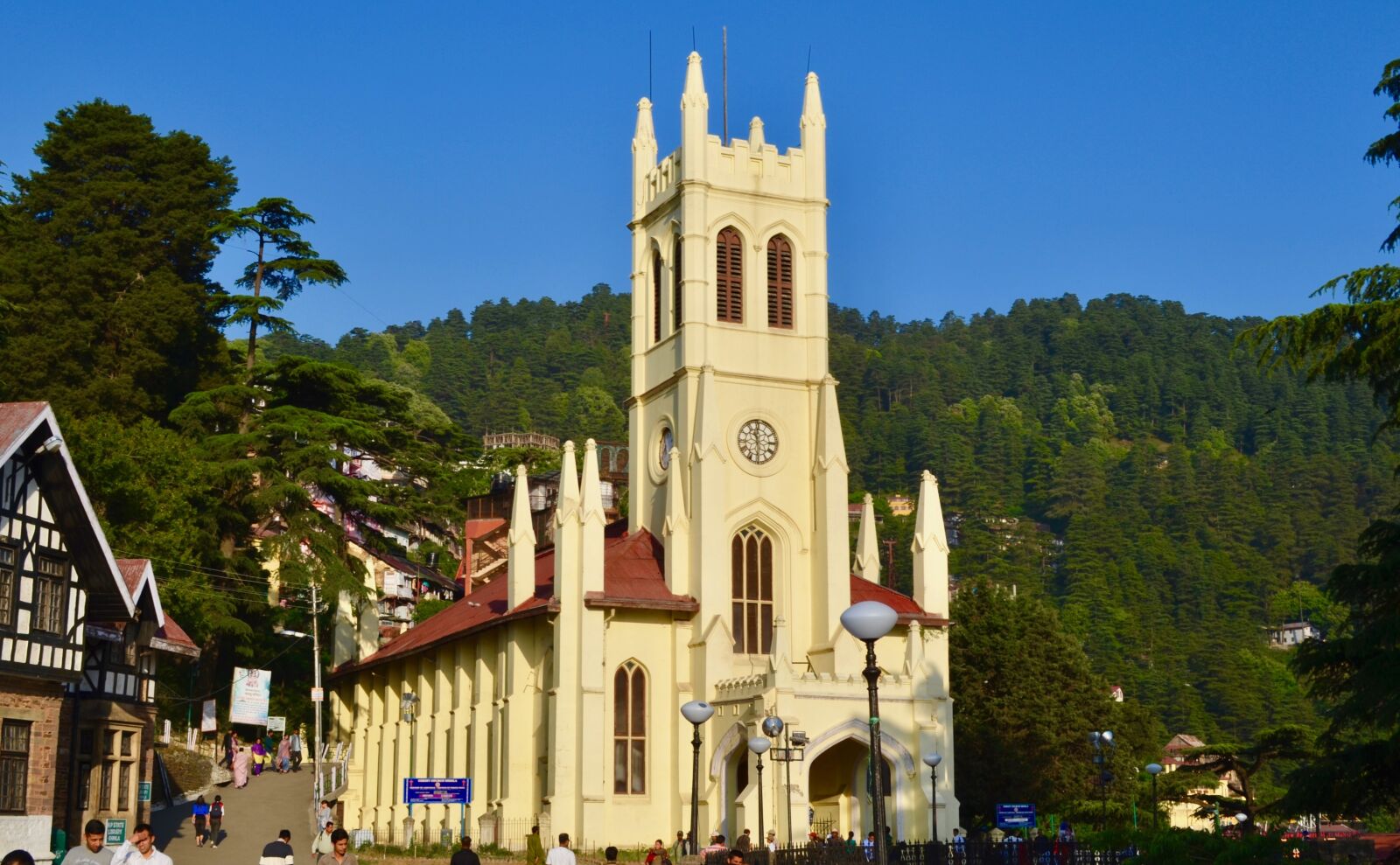 Nikon D5100 sample photo. Church, yellow, religion photography