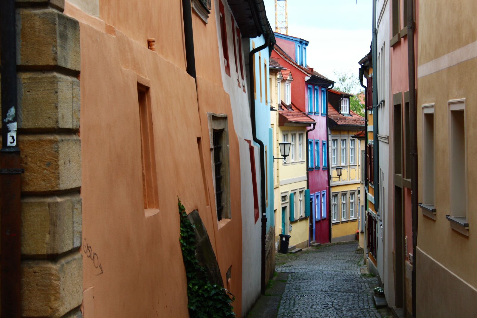 Canon EOS 1300D (EOS Rebel T6 / EOS Kiss X80) sample photo. Bamberg, historic center, historically photography