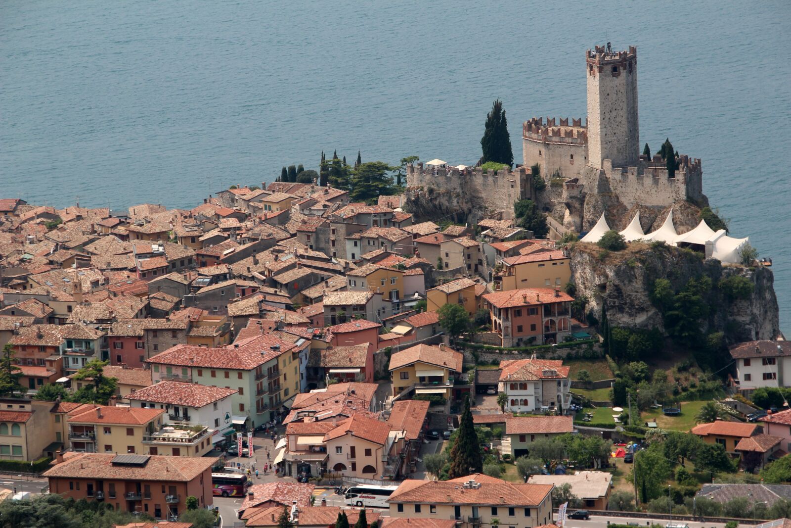 Canon EOS 600D (Rebel EOS T3i / EOS Kiss X5) sample photo. Italy, malcesine, garda photography