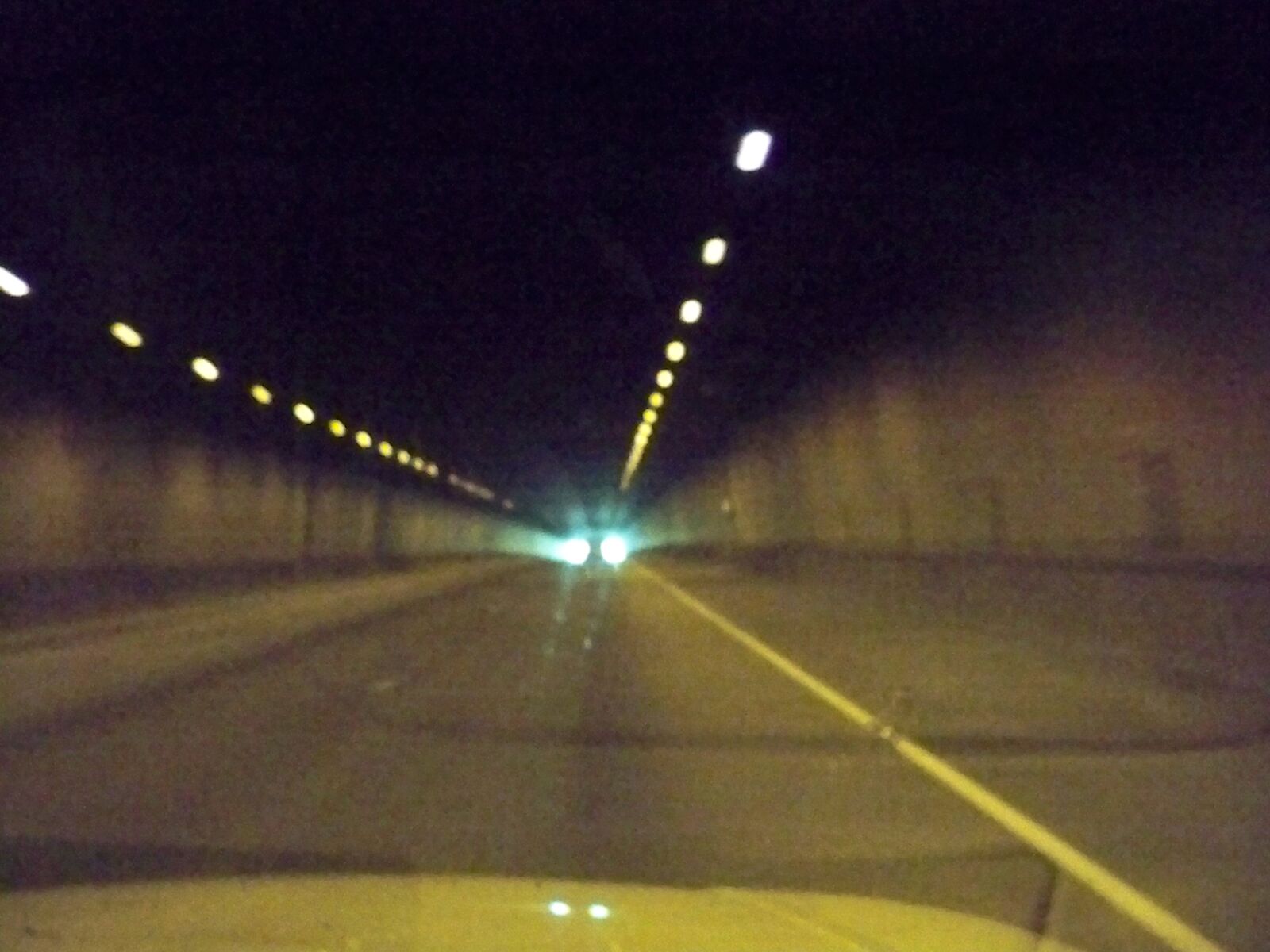 Kodak EASYSHARE M1093 IS DIGITAL CAMERA sample photo. Tunnel photography
