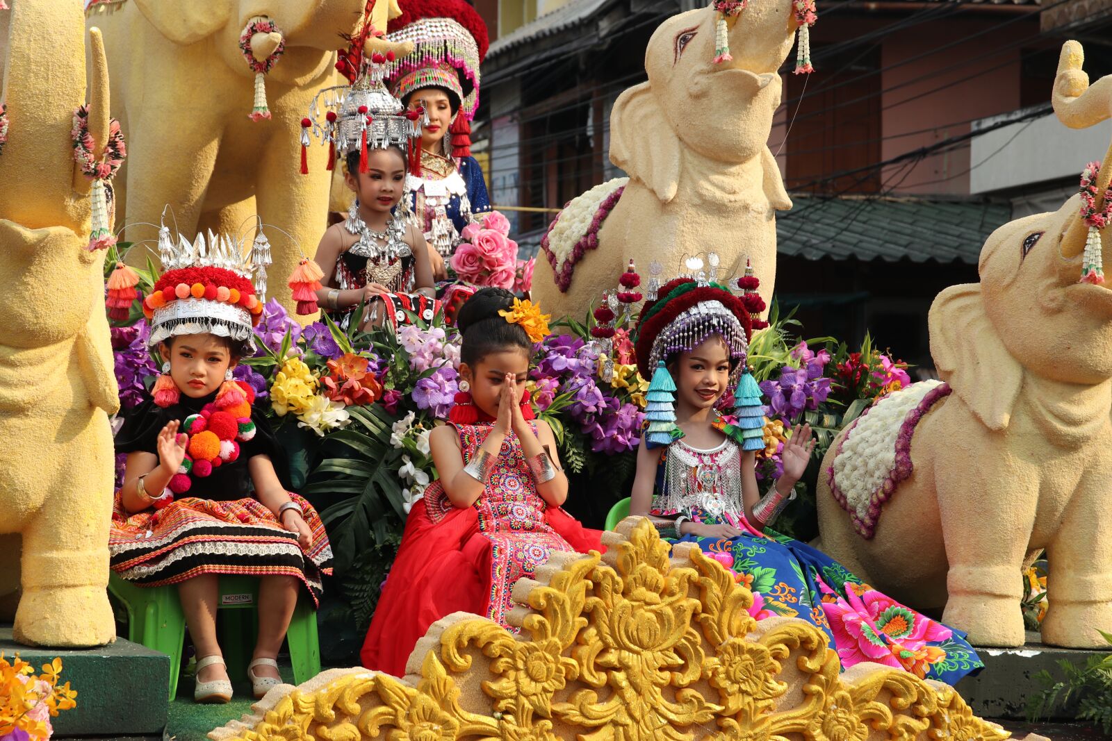 Canon EOS 80D sample photo. Chiang mai, parade, thailand photography