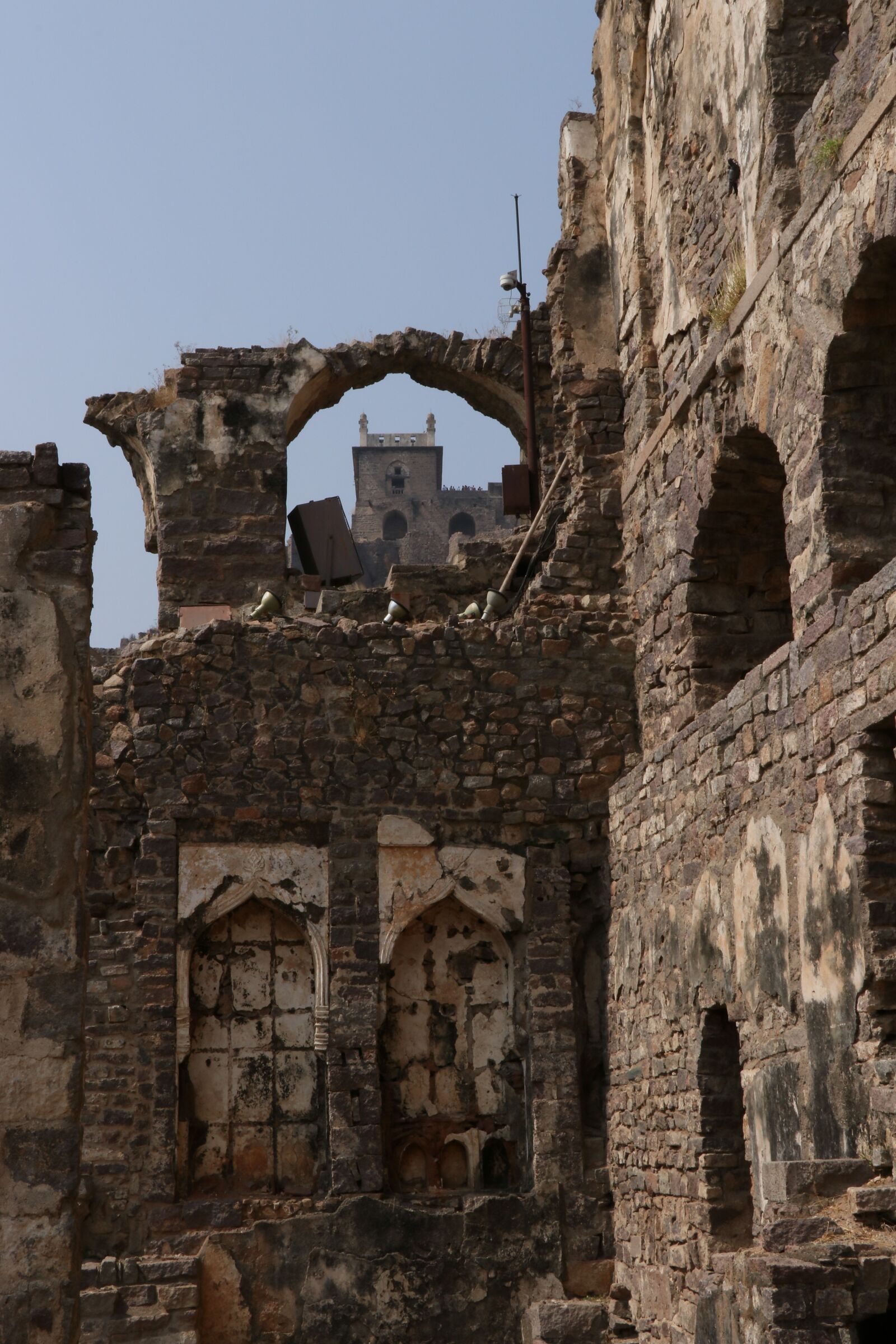 Canon EF-S 18-135mm F3.5-5.6 IS USM sample photo. Golconda fort, architecture, hyderabad photography