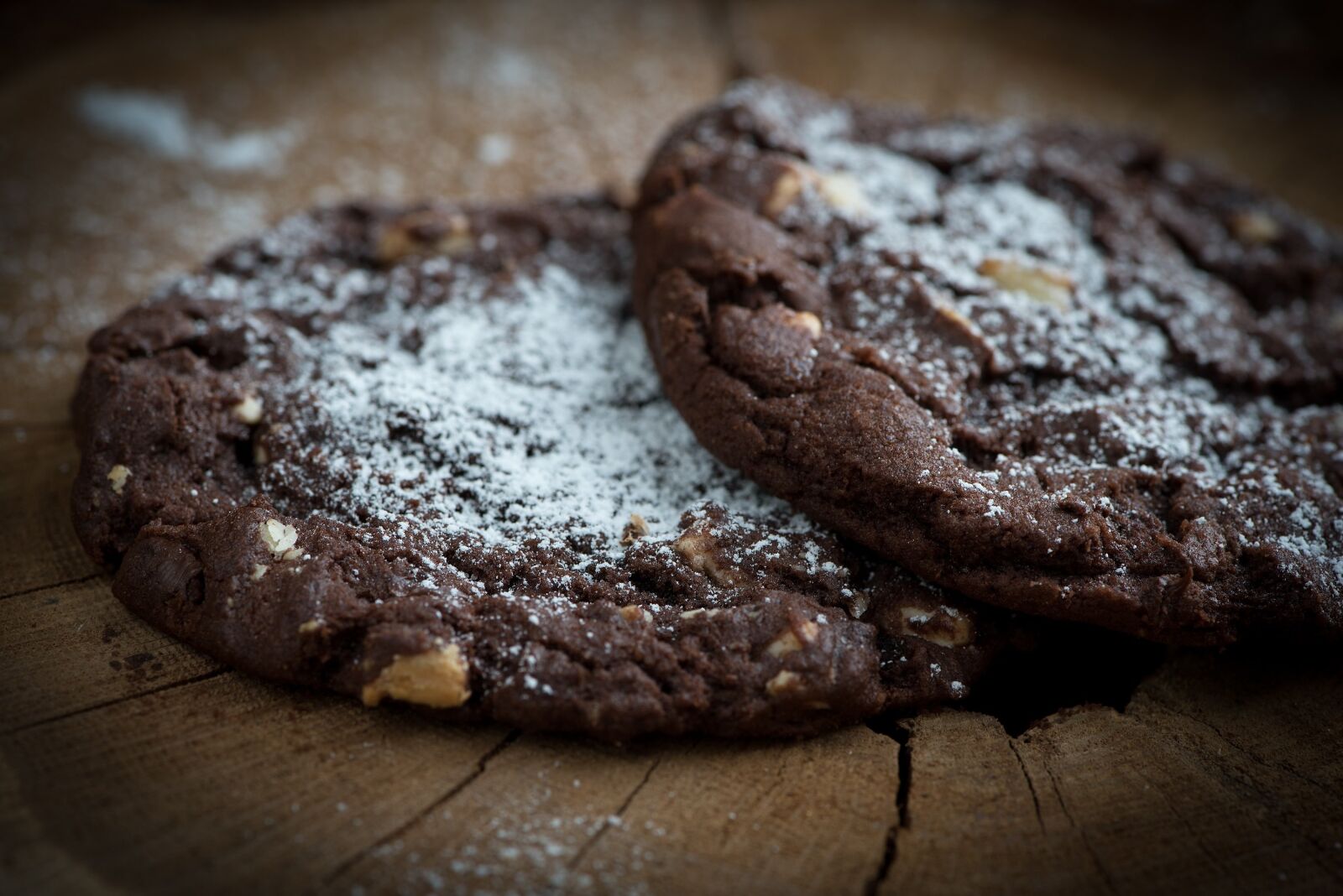 Nikon D750 sample photo. Cookies, chocolate cookies, dark photography