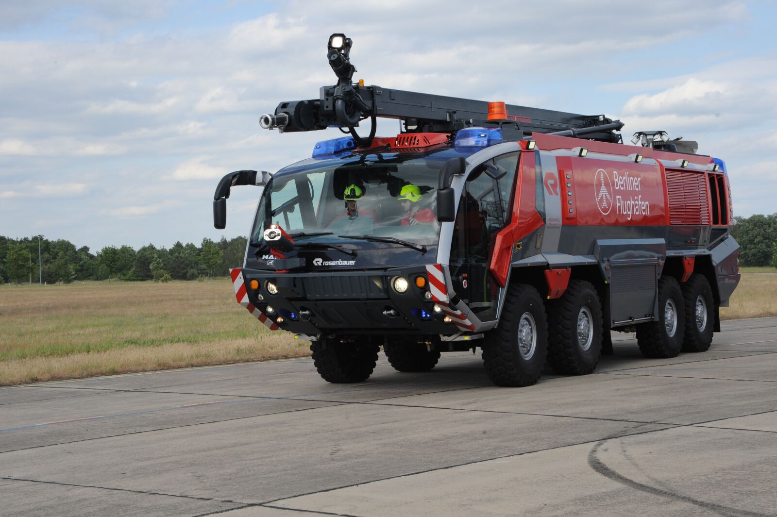 Nikon D700 sample photo. Vehicle, transport system, auto photography