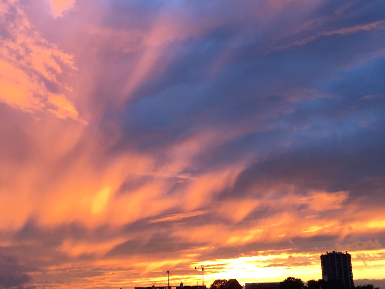 iPhone 6 back camera 4.15mm f/2.2 sample photo. Calm, cirrus, clouds, coventry photography
