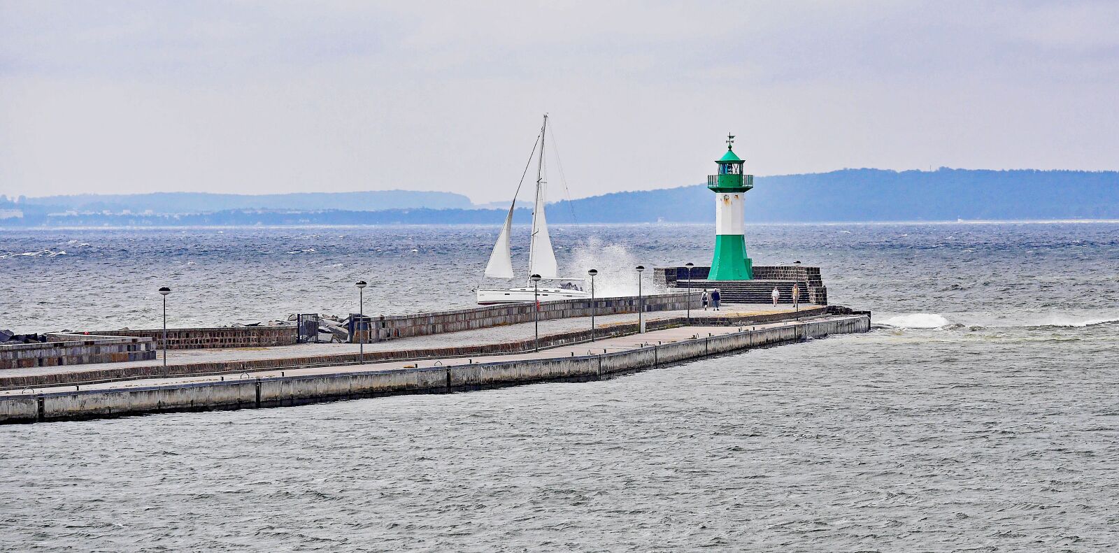 Panasonic Lumix DMC-GH3 sample photo. Sassnitz, pier, lighthouse photography