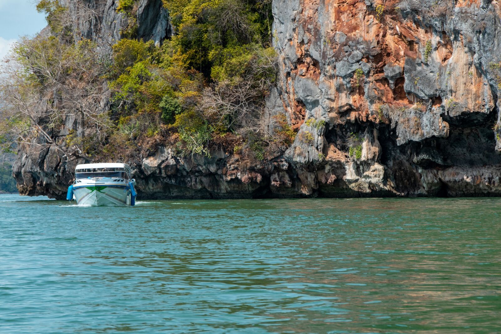 Nikon D5600 sample photo. Thailand, boat, sea photography