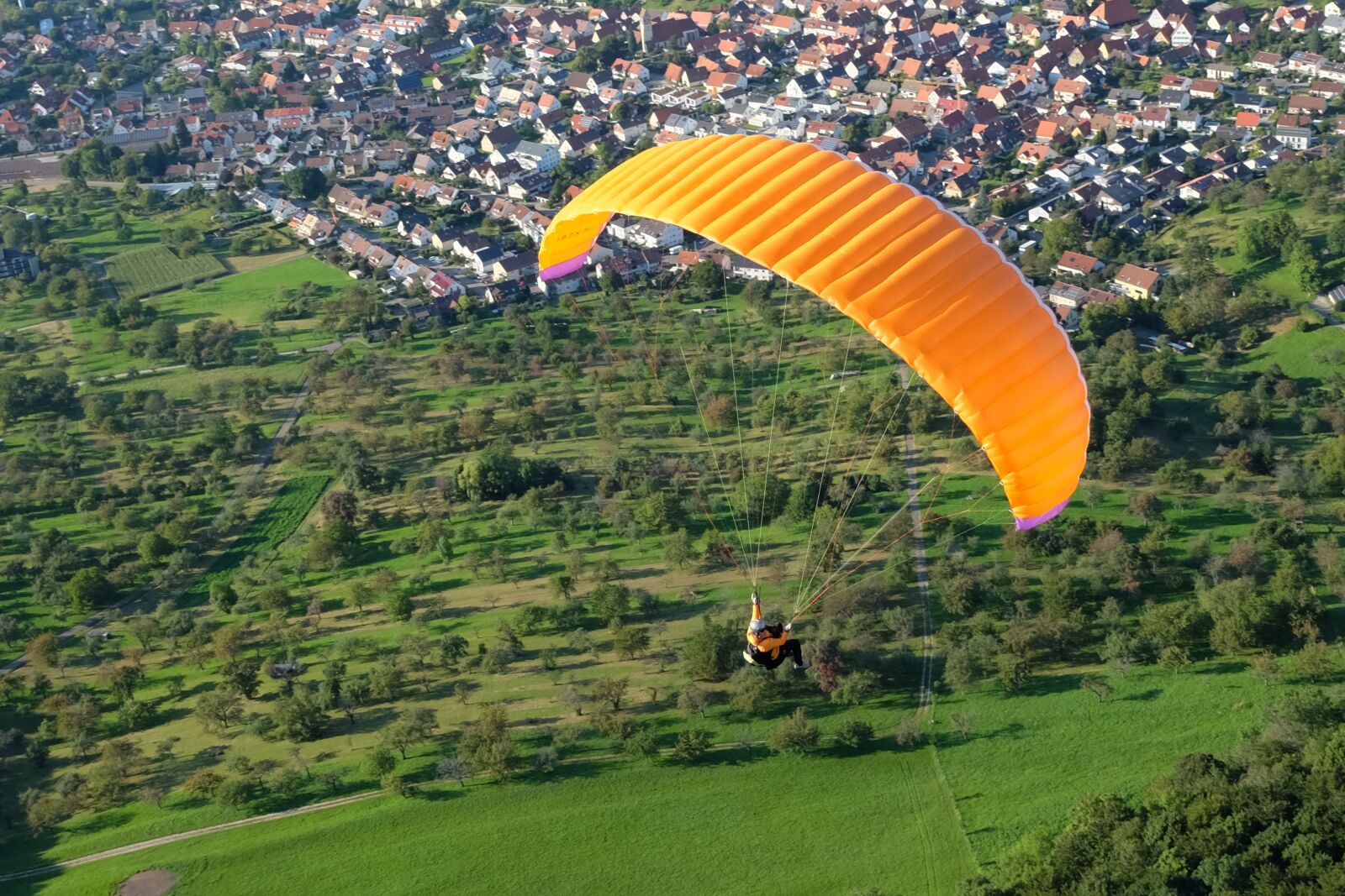 Fujifilm X70 sample photo. Paragliding, flying, paraglider photography