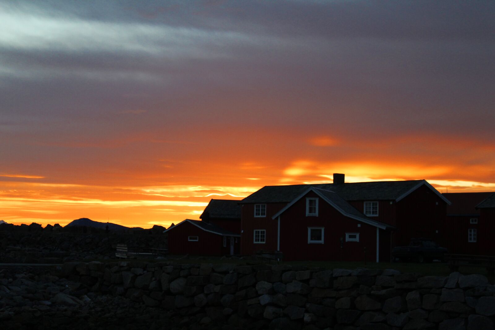 Canon EOS 1200D (EOS Rebel T5 / EOS Kiss X70 / EOS Hi) sample photo. Norway, sunset, sky photography