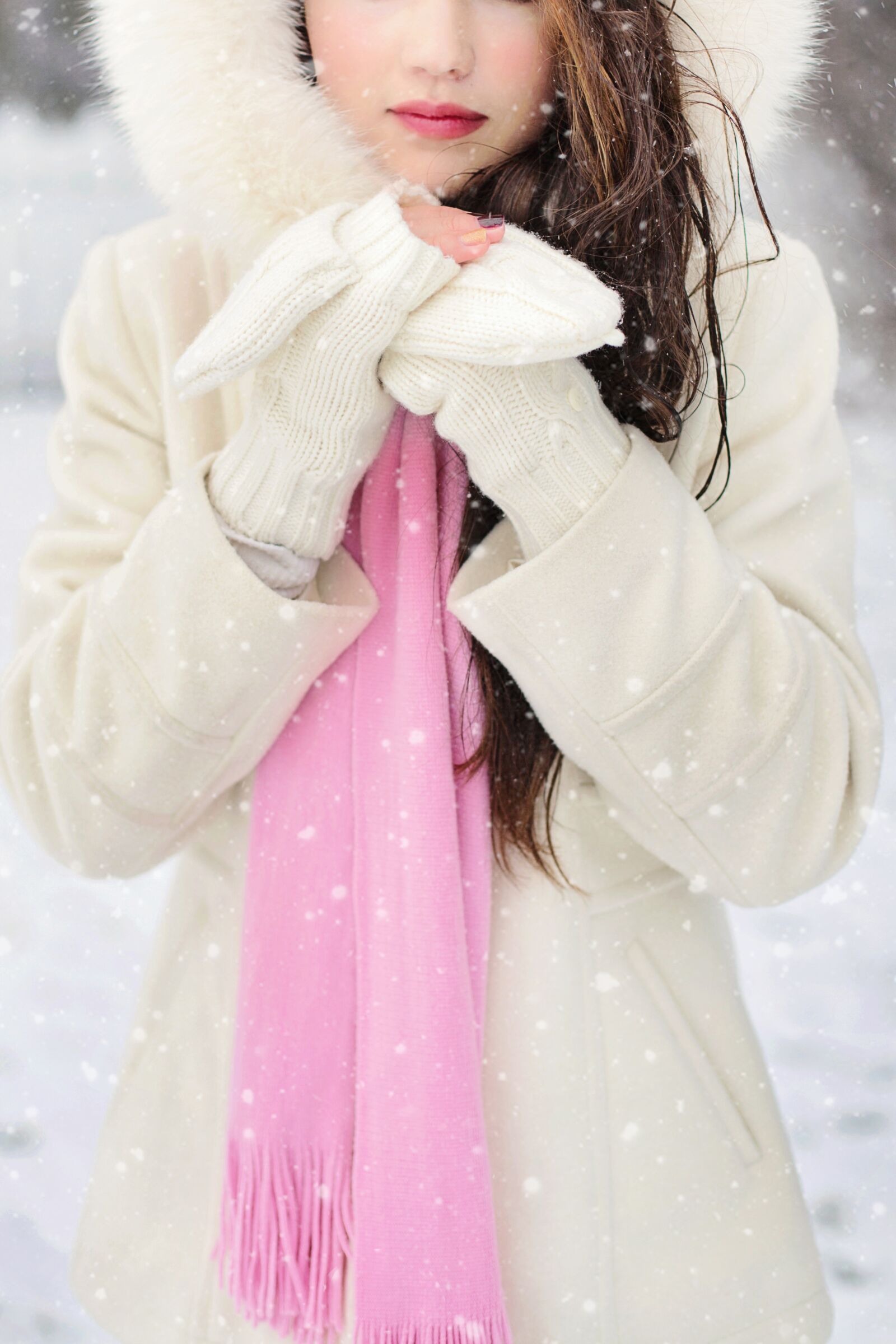 Canon EOS 5D Mark III sample photo. Winter, cold, woman photography