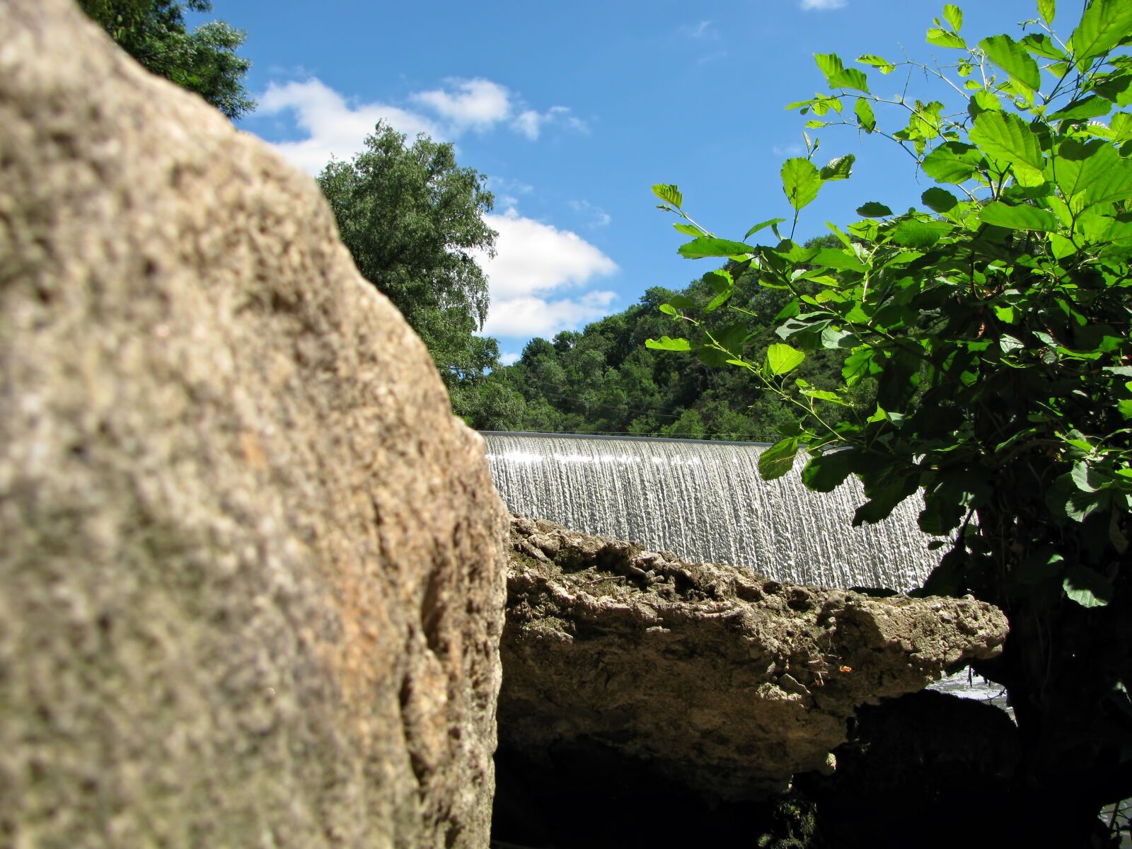 Canon PowerShot SX110 IS sample photo. Sluice, waterfall, natural water photography