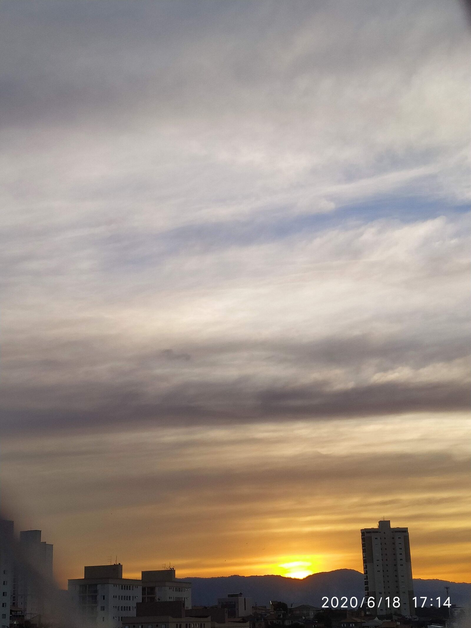 Xiaomi MI 8 Lite sample photo. Sky, landscape, sol photography