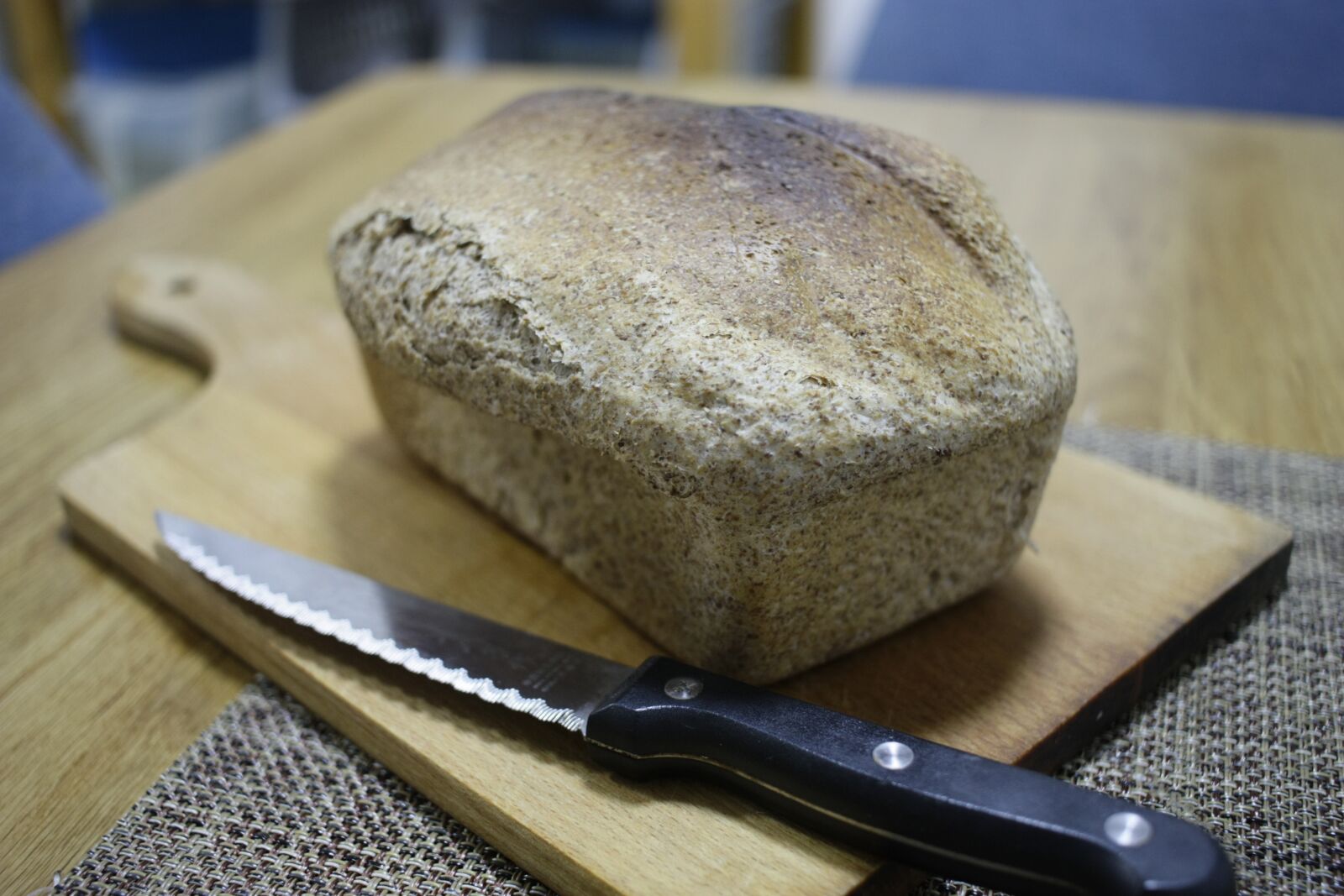 Canon EOS 450D (EOS Rebel XSi / EOS Kiss X2) sample photo. Food, baking, rye bread photography
