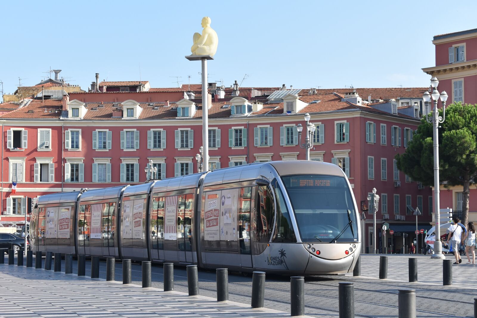 Nikon D5600 sample photo. Train, nice, transport photography