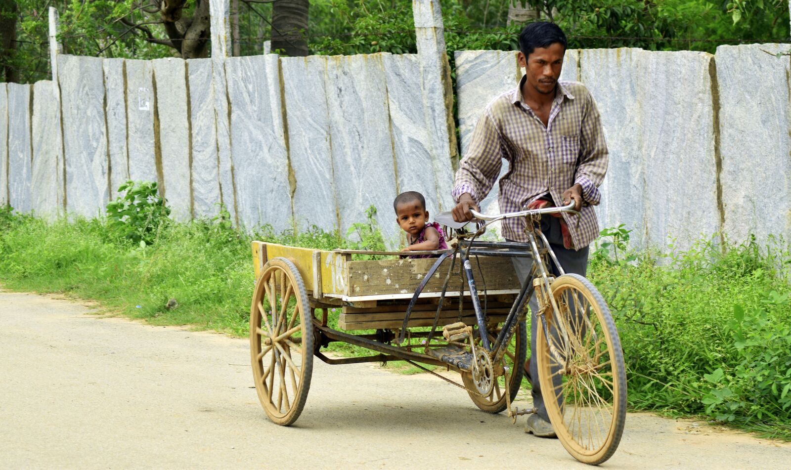 Nikon D5300 sample photo. Job, father, love photography