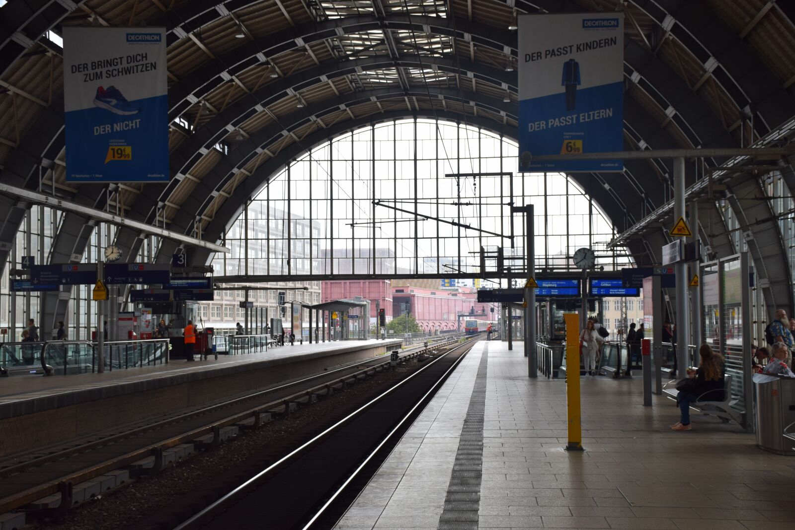 Nikon D5300 sample photo. Station, train, railway photography