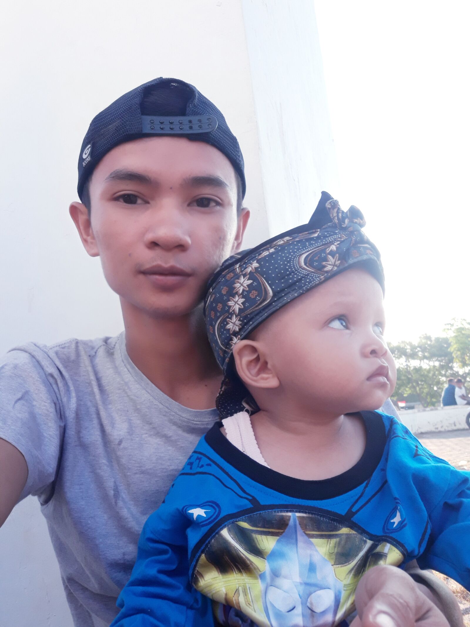 Samsung Galaxy J5 Pro sample photo. Family, kids, selfie photography