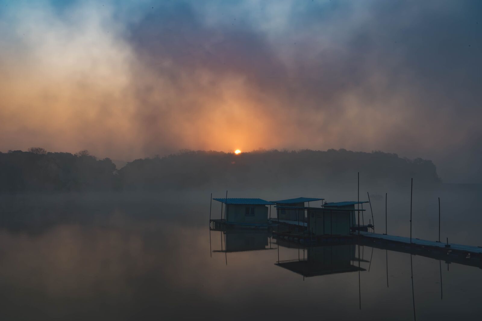Nikon D810 sample photo. Sunrise, reservoir, landscape photography