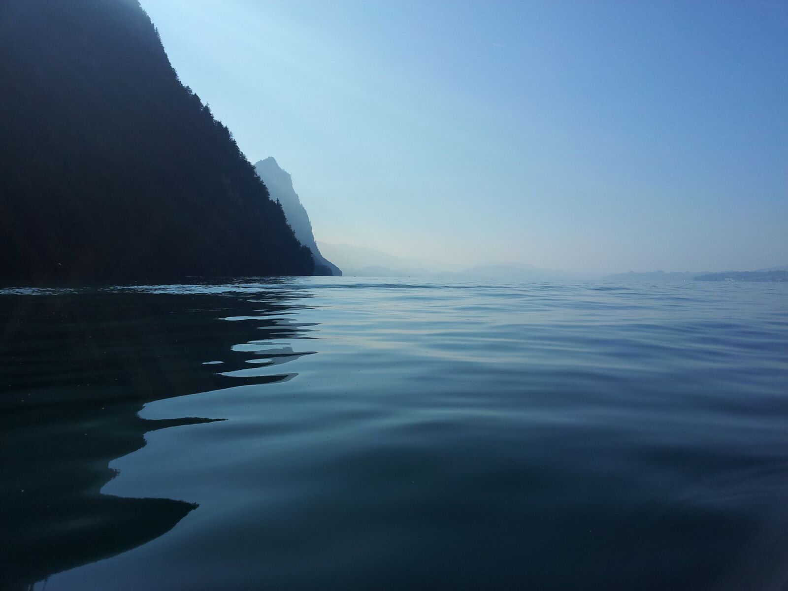 Samsung Galaxy S2 sample photo. Lake, sky, blue photography