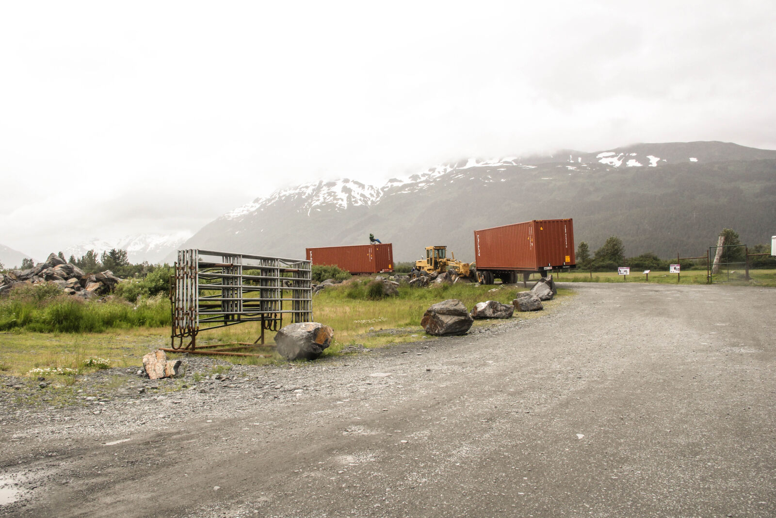Canon EOS 60D sample photo. Alaska, alone, chair, chilling photography