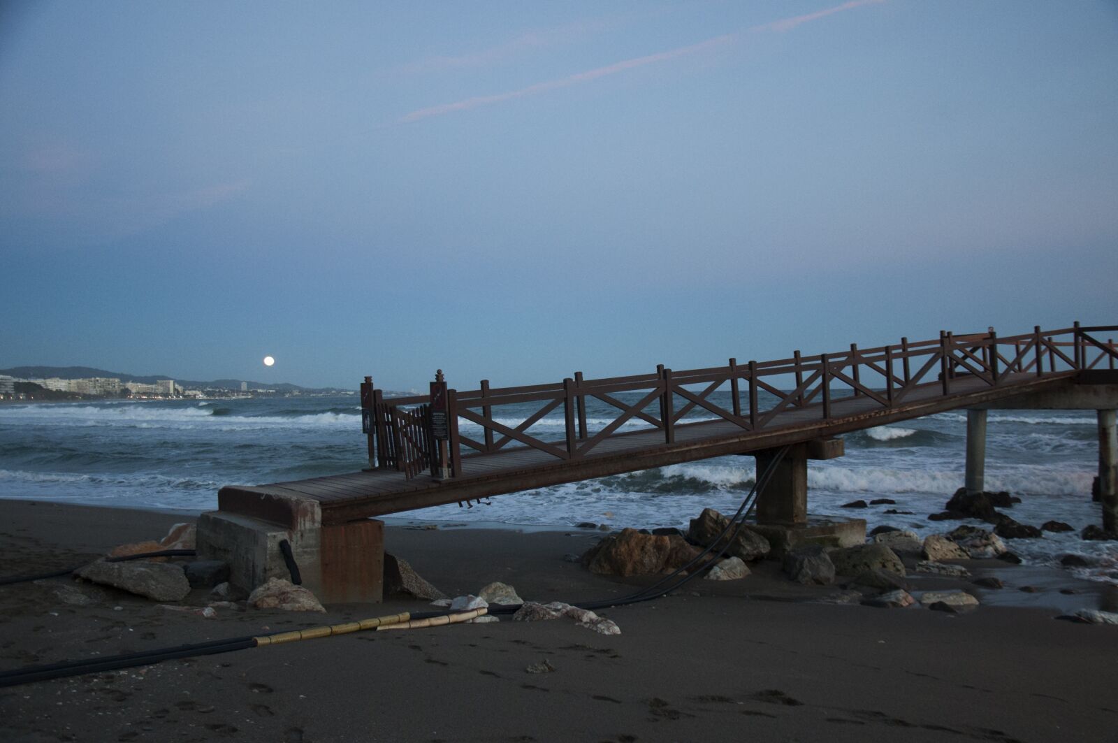 Nikon D90 sample photo. Sand, bridge, sand stones photography