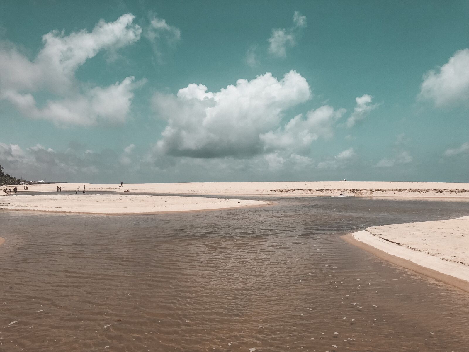 iPhone X back dual camera 4mm f/1.8 sample photo. Mar, praia, bahia photography