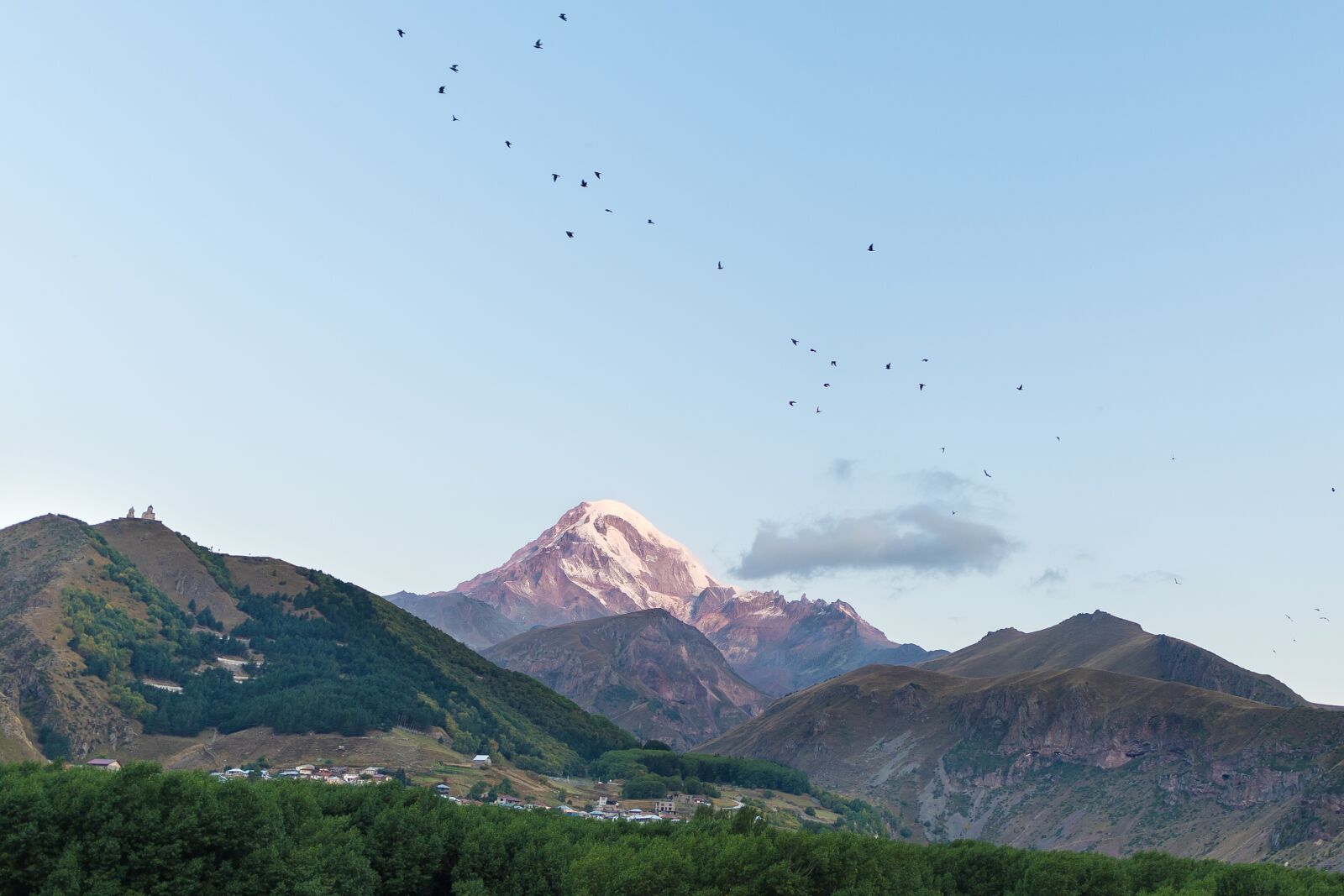 Canon 20mm F1.4 DG HSM | Art 015 sample photo. Kazbek, georgia, caucasus photography