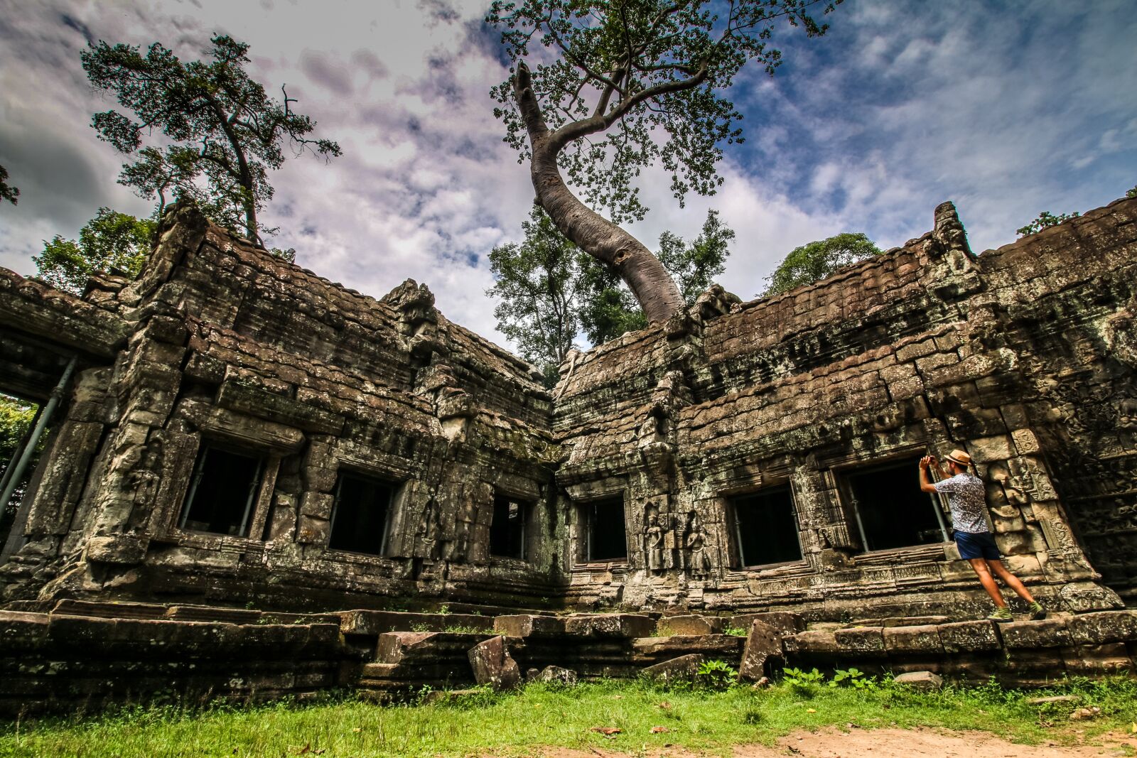 Canon EOS 70D sample photo. Temple, old, architecture photography
