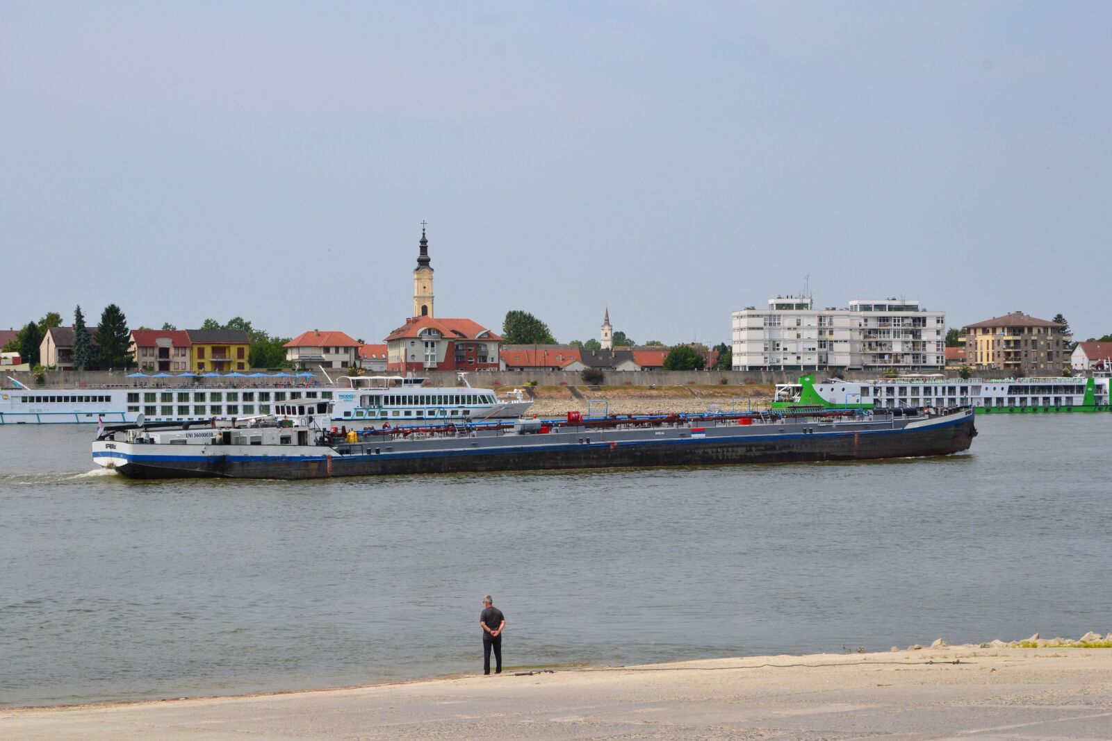 Nikon D3100 sample photo. Barge, danube, mohács photography