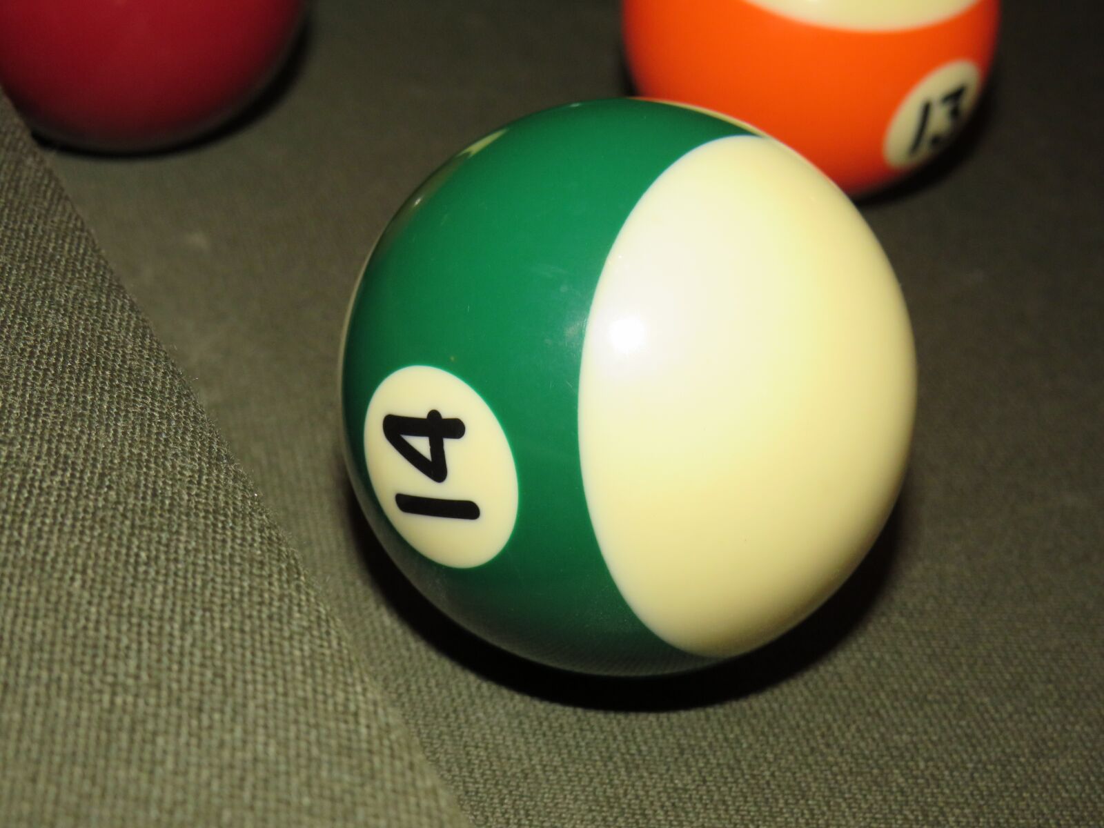 Canon PowerShot SX540 HS sample photo. Ball, pool, billiards photography