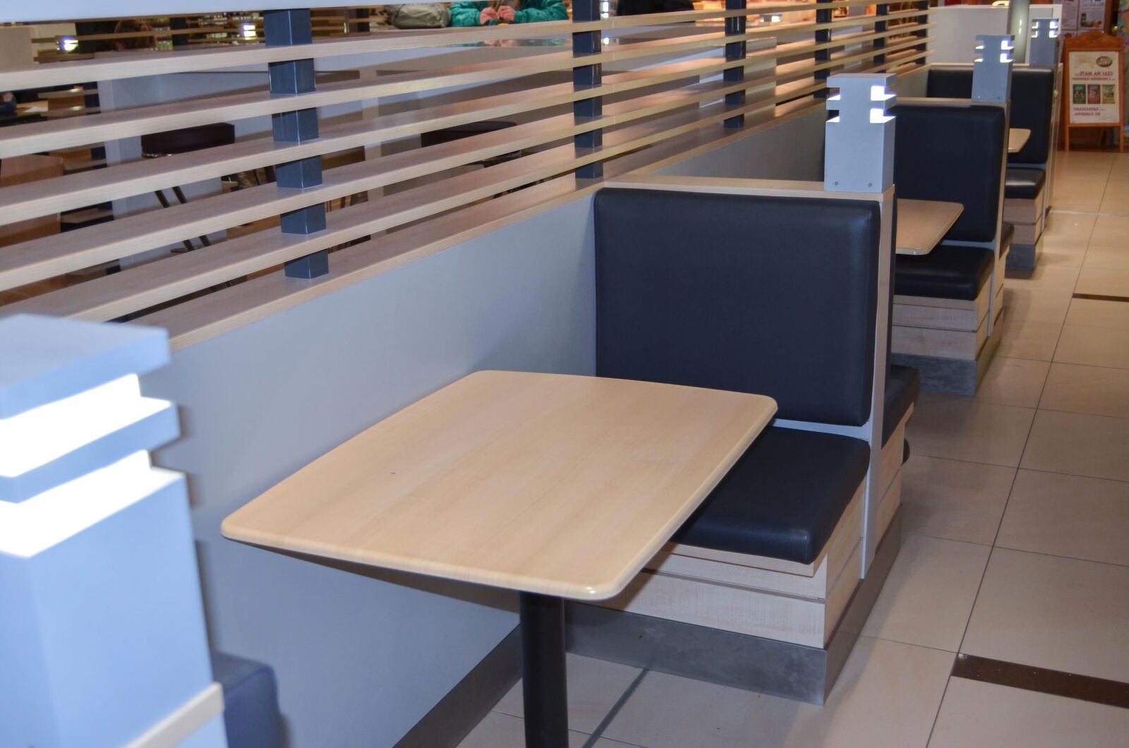 Nikon D5100 sample photo. Table, furniture, restaurant, interior photography