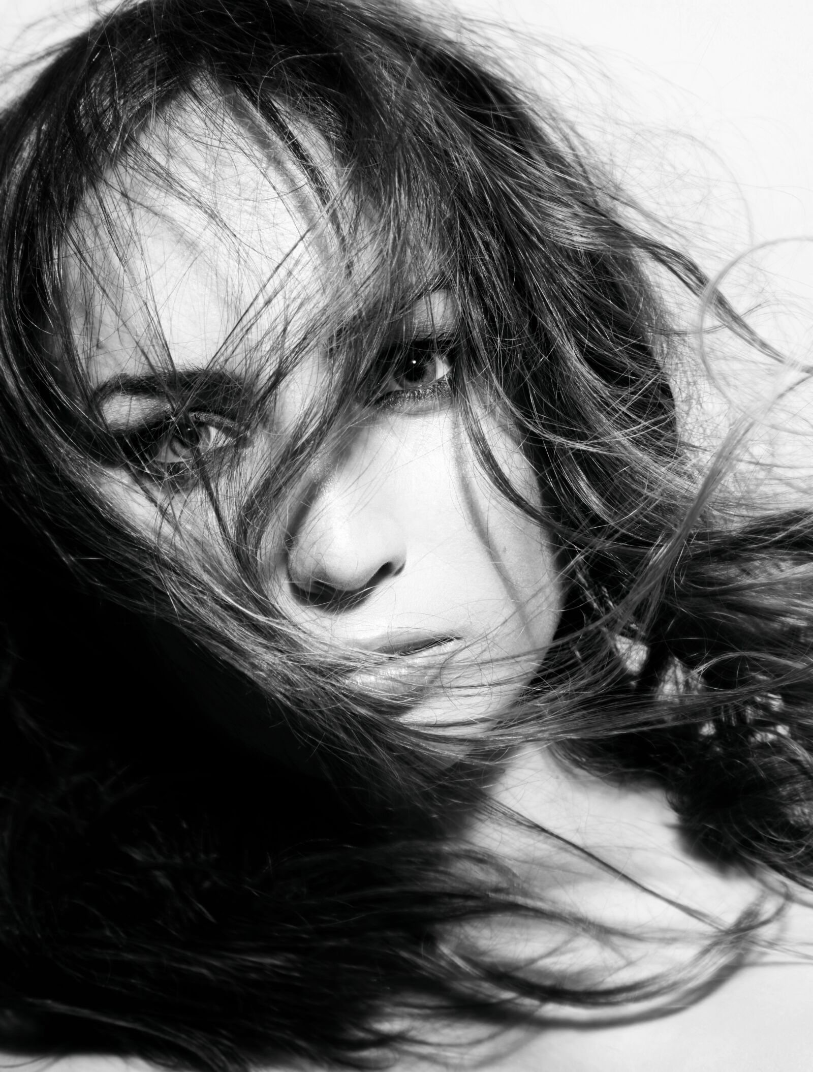 Canon EOS 5D Mark II sample photo. Young, woman, portrait photography