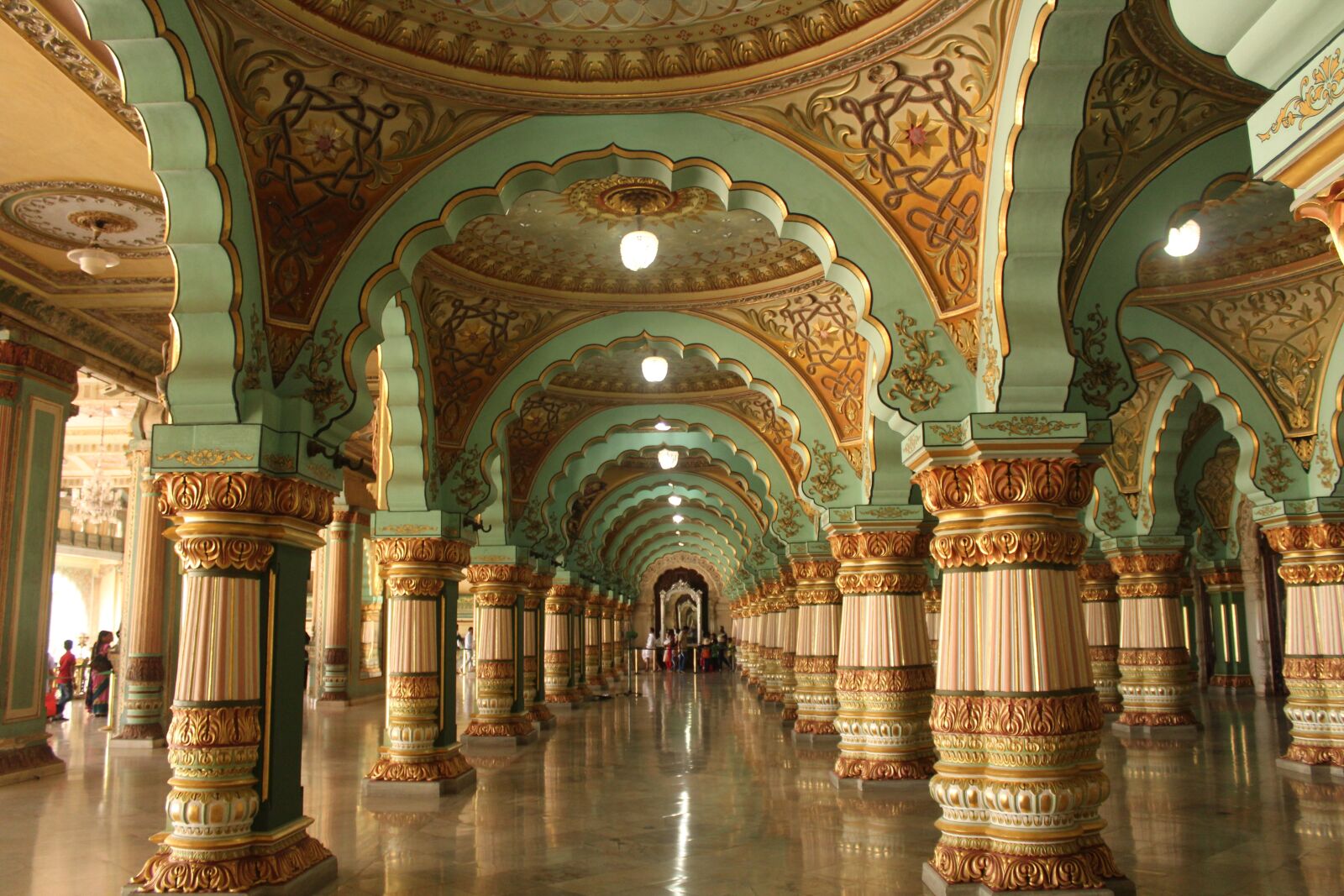 Canon EOS 1300D (EOS Rebel T6 / EOS Kiss X80) sample photo. Palace, india, architecture photography