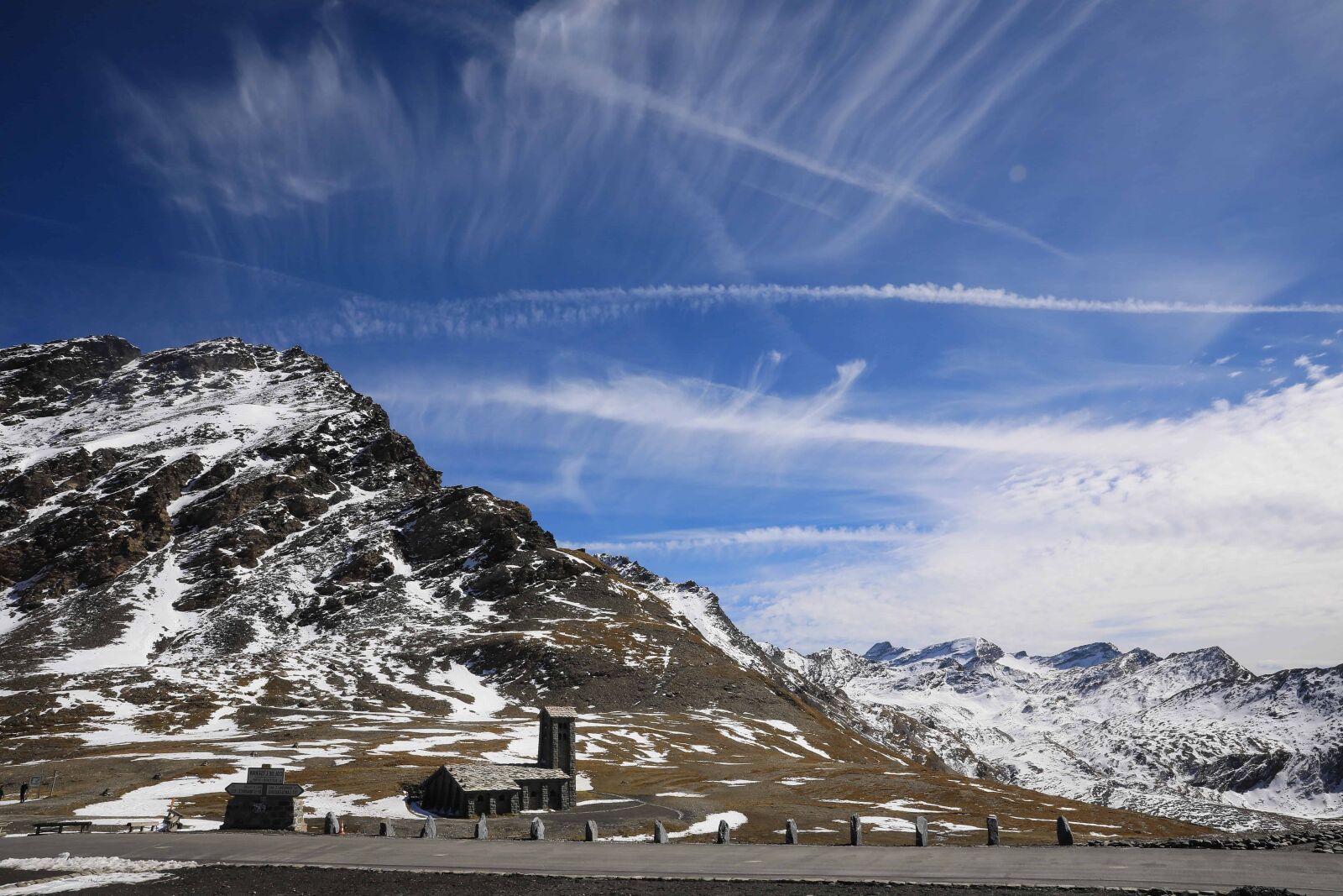Canon EOS 5D Mark IV sample photo. Nature, snow, landscape, blue photography