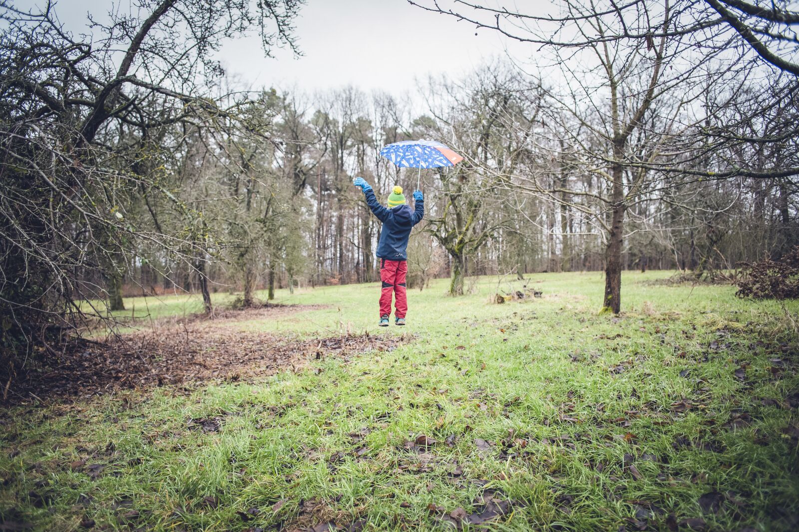 Canon EOS 5D Mark III sample photo. Levitation, float, human photography