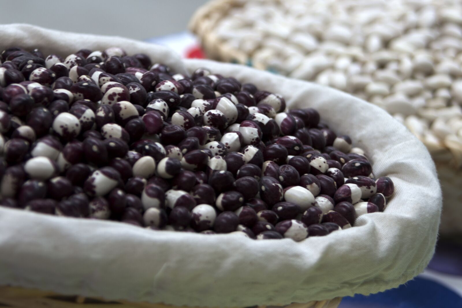 Canon EOS 600D (Rebel EOS T3i / EOS Kiss X5) sample photo. Food, legumes, beans photography
