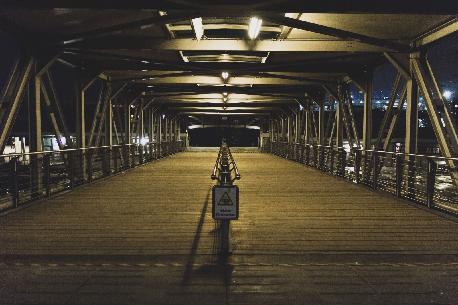 Canon EOS 7D sample photo. Bridge, port, symmetry photography