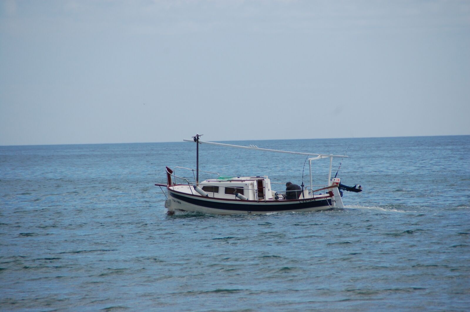 Nikon D40 sample photo. Fisherman boat, sea, fishing photography